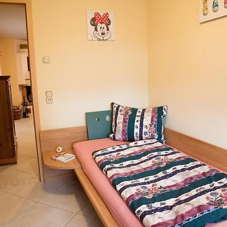 Дом отдыха Ferienhaus Seeperle Scharmutzelsee Вендиш-Риц